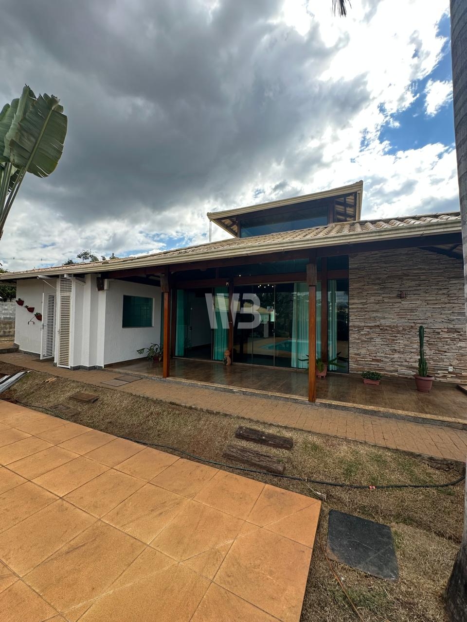 Casa em Condomínio > venda > BAIRRO CANARINHO - IGARAPÉ/MG